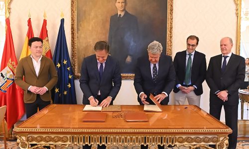 2026-04-27 CONVENIO AYTO. SALAMANCA CON INCYDE (3)